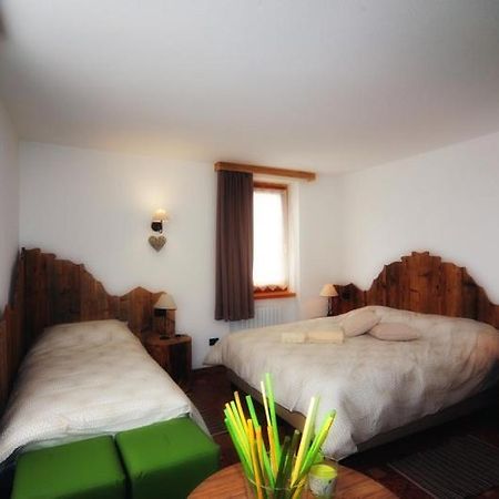 Appartamenti E Camere Veronica Cogolo Exterior foto
