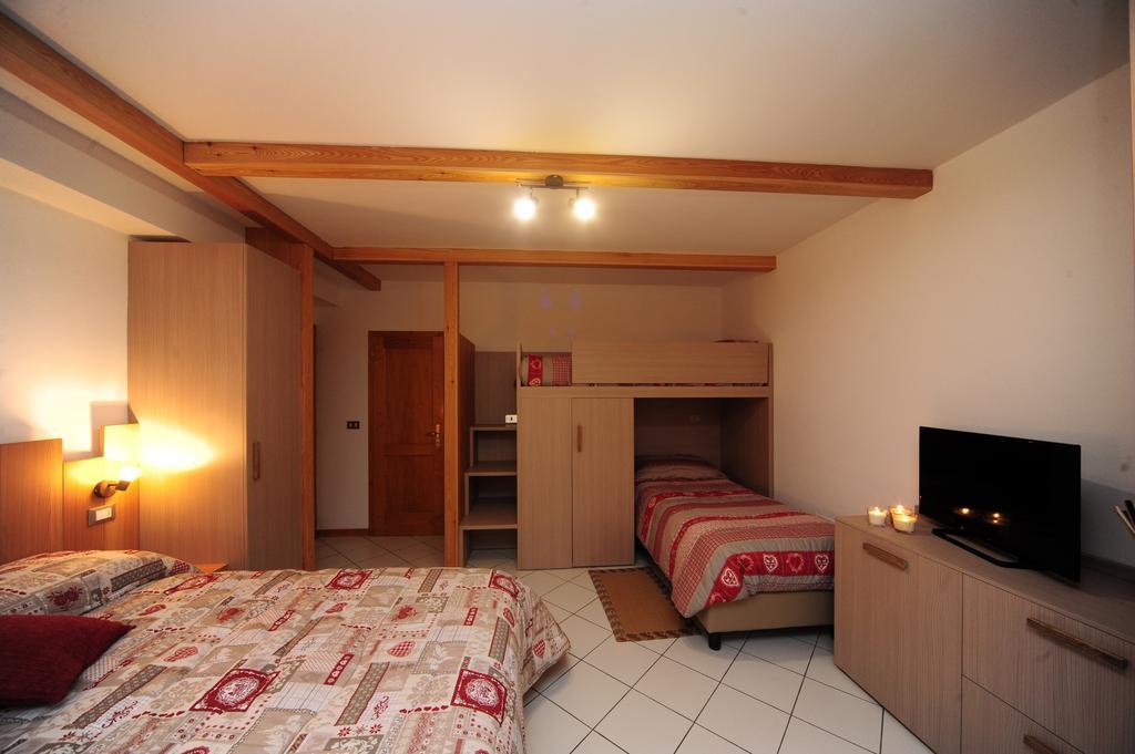 Appartamenti E Camere Veronica Cogolo Cameră foto