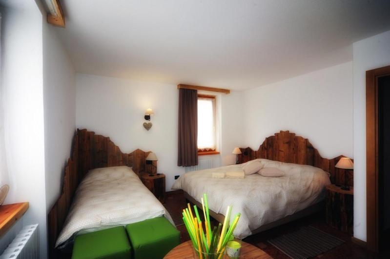Appartamenti E Camere Veronica Cogolo Exterior foto